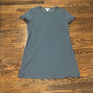 Athleta blue/gray essential tee dress